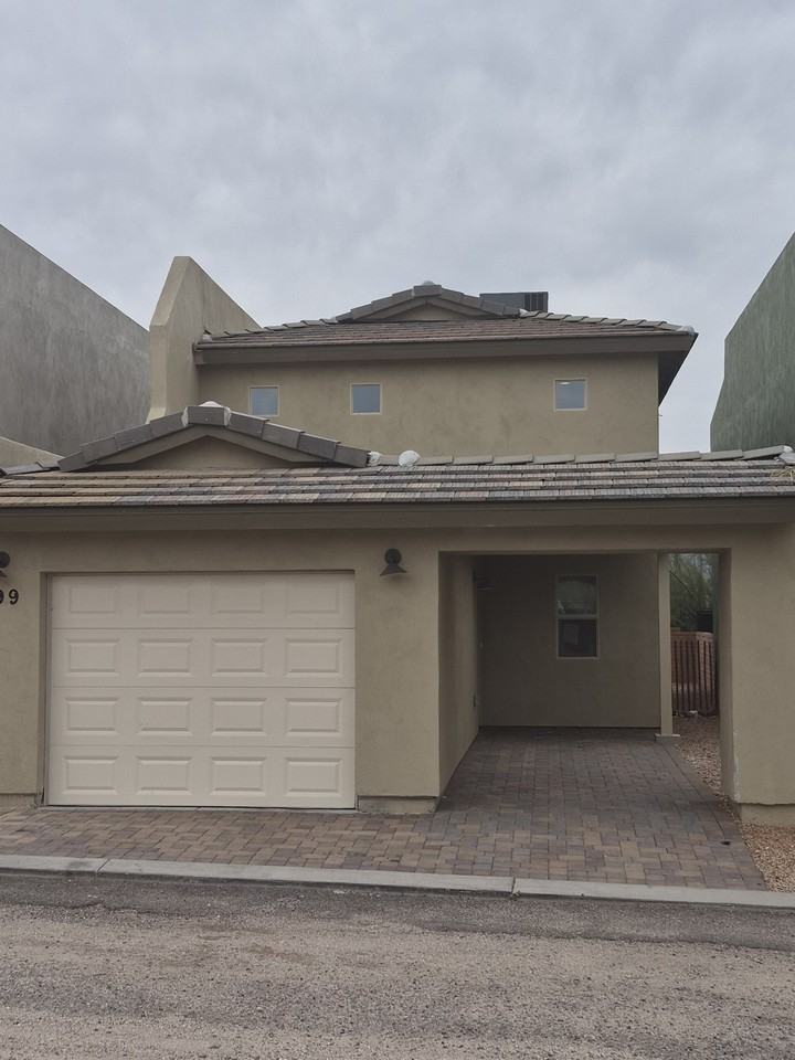 299 N Hasman Dr #1 - Photo 7 of 7