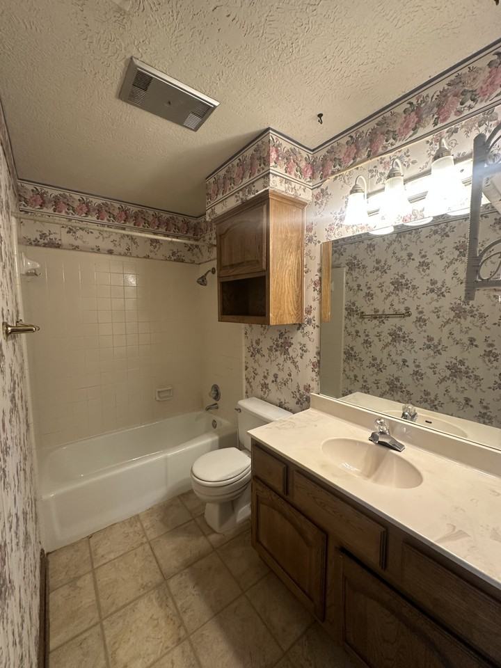 605 Church StreetUnit B #1 - Photo 7 of 10