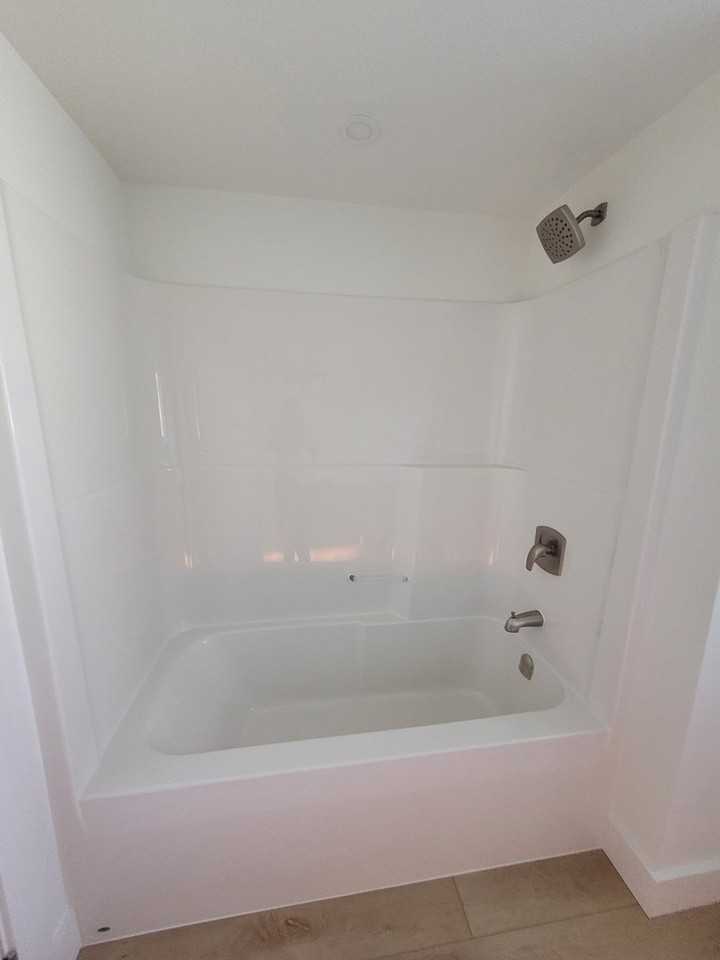 4700 Kilmarnock Dr - Photo 7 of 10