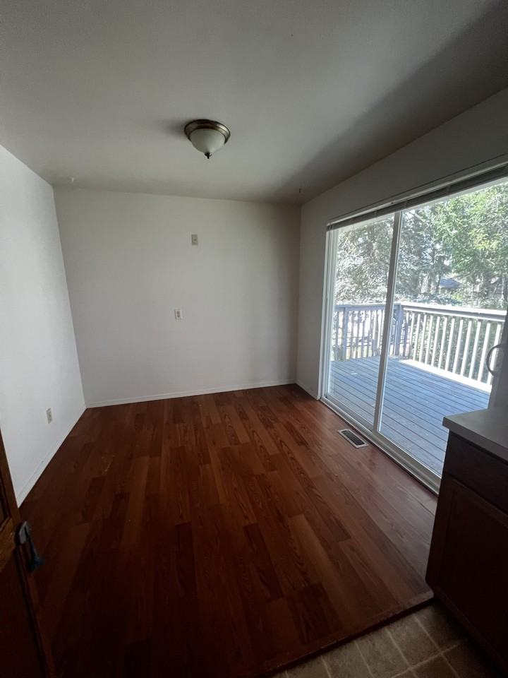 41 E Alder Pl E #1 - Photo 5 of 16
