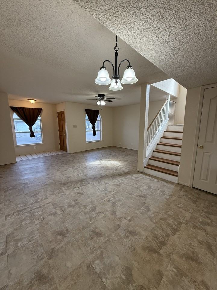 12008 Castle Woods Dr #1 - Photo 4 of 22