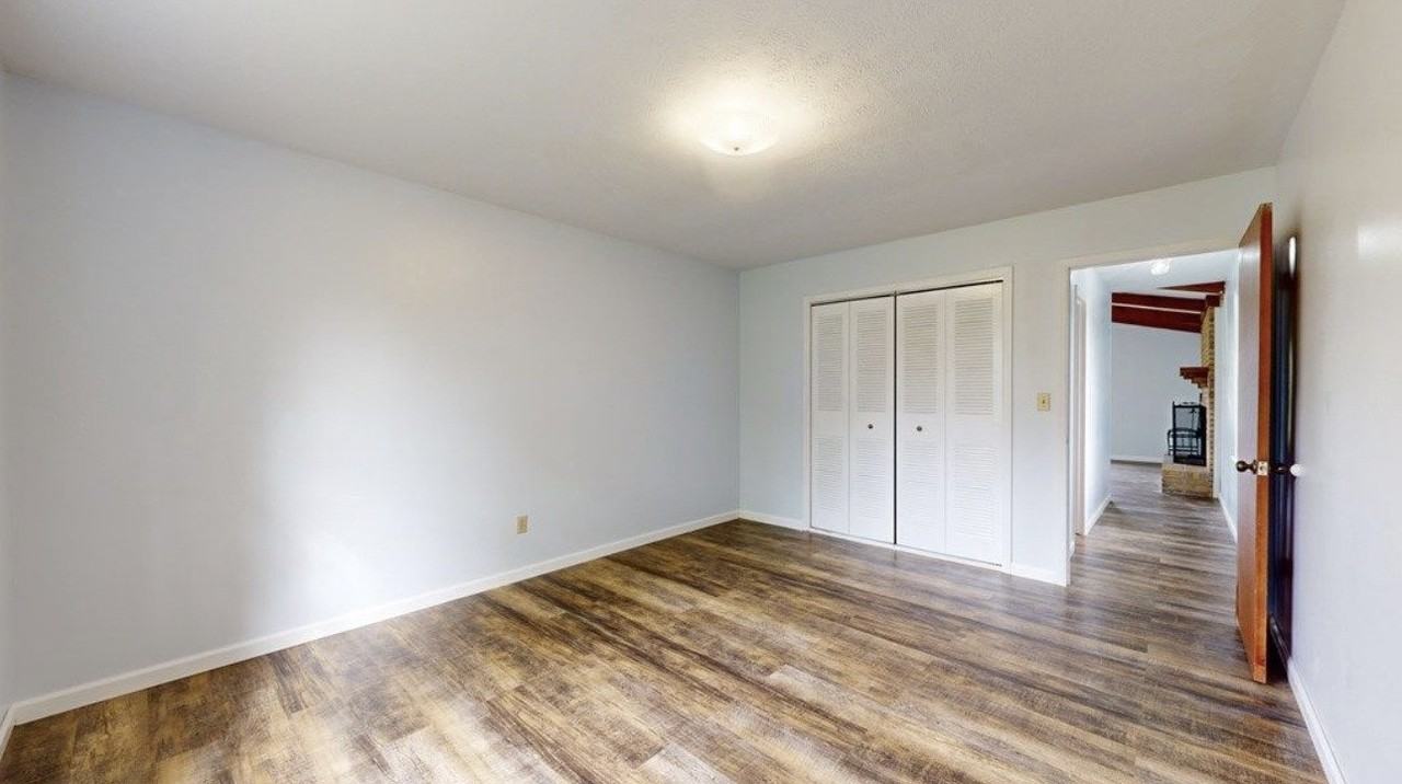 273 Lee Rd 219 - Photo 3 of 45