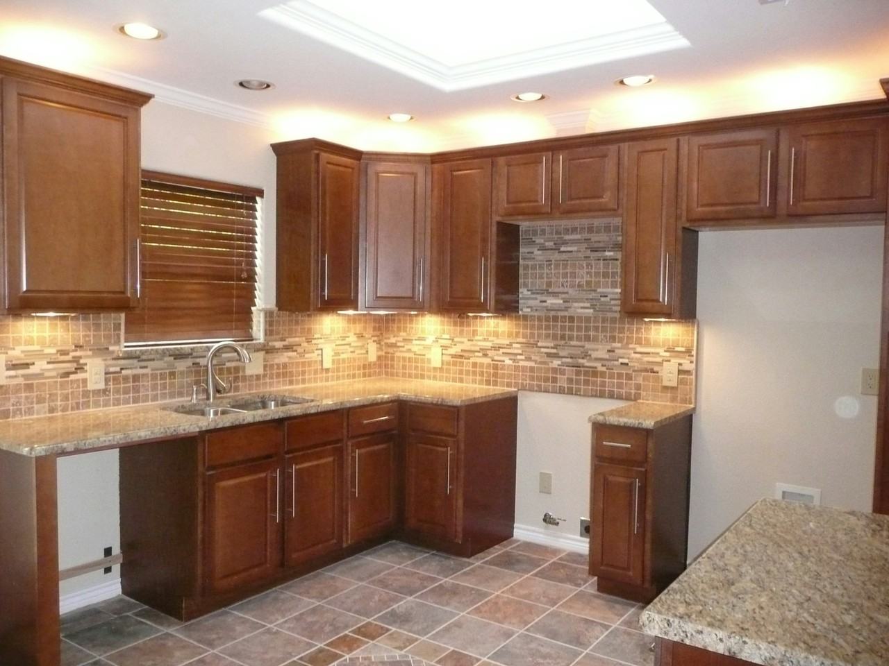 1406 Moran Drive - Photo 5 of 18