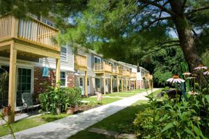 featured image of 335 Florence Ave