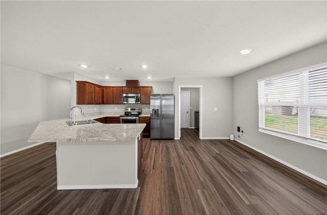4405 Sw Sackett Ave - Photo 3 of 22