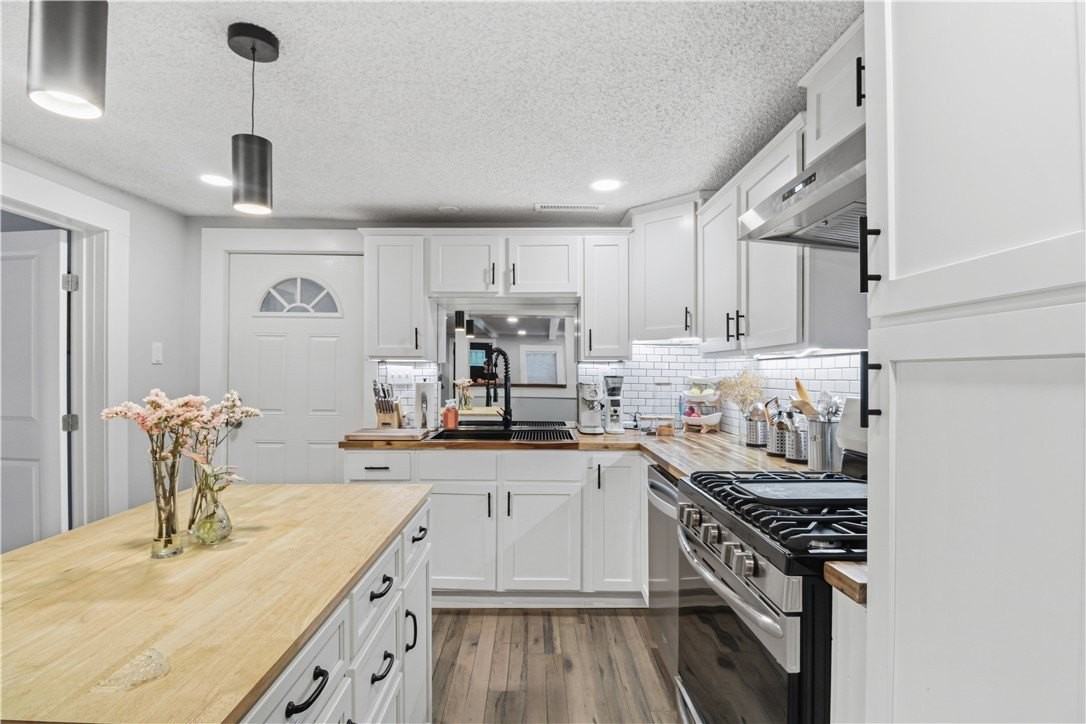 412 Charles Ave - Photo 7 of 16