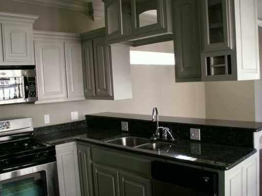 570 N Tennyson Ln - Photo 3 of 10