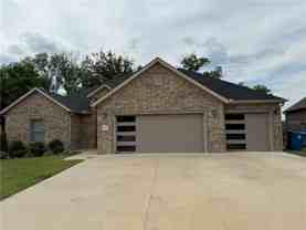 3406 Sw Lucretia Rd - Photo 1 of 1