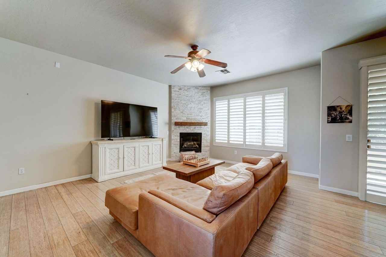 3131 E Legacy Dr #2123 - Photo 3 of 20