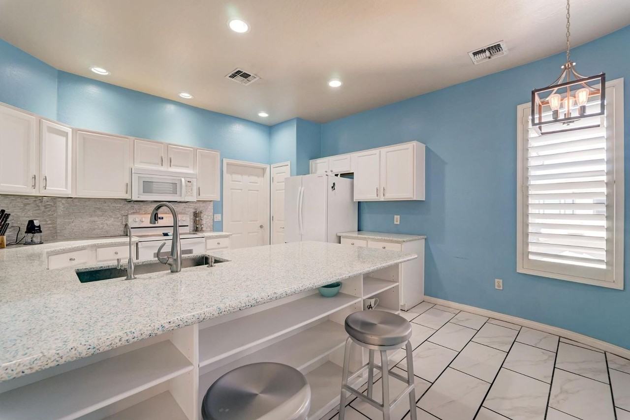 3131 E Legacy Dr #2123 - Photo 6 of 20