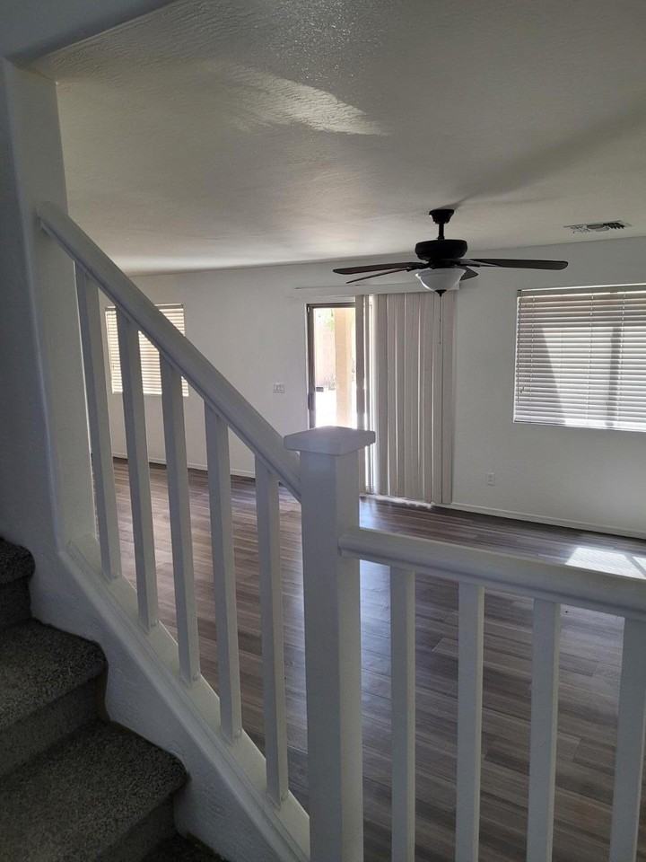 23321 W Pima St - Photo 4 of 7