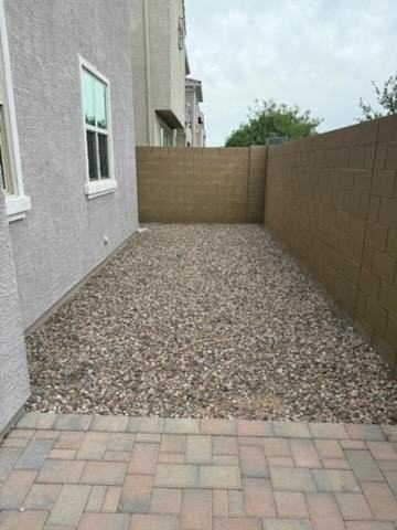 1123 E Newland Dr - Photo 6 of 11