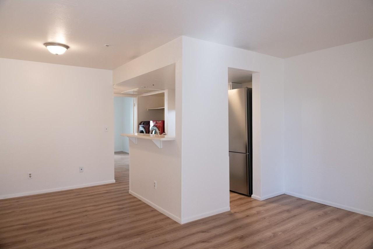 12123 W Bell Rd #219 - Photo 2 of 22
