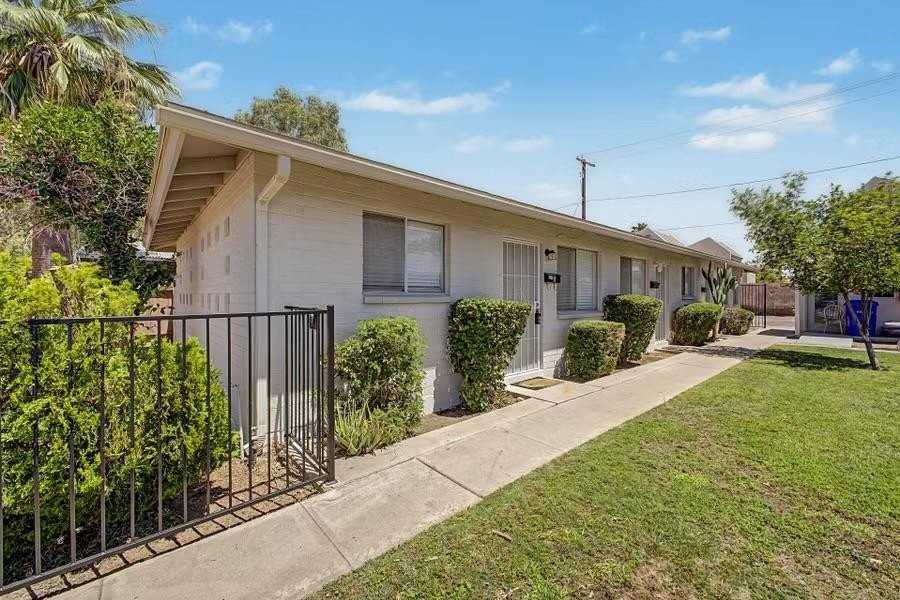 2209 S Granada Dr #A - Photo 4 of 21