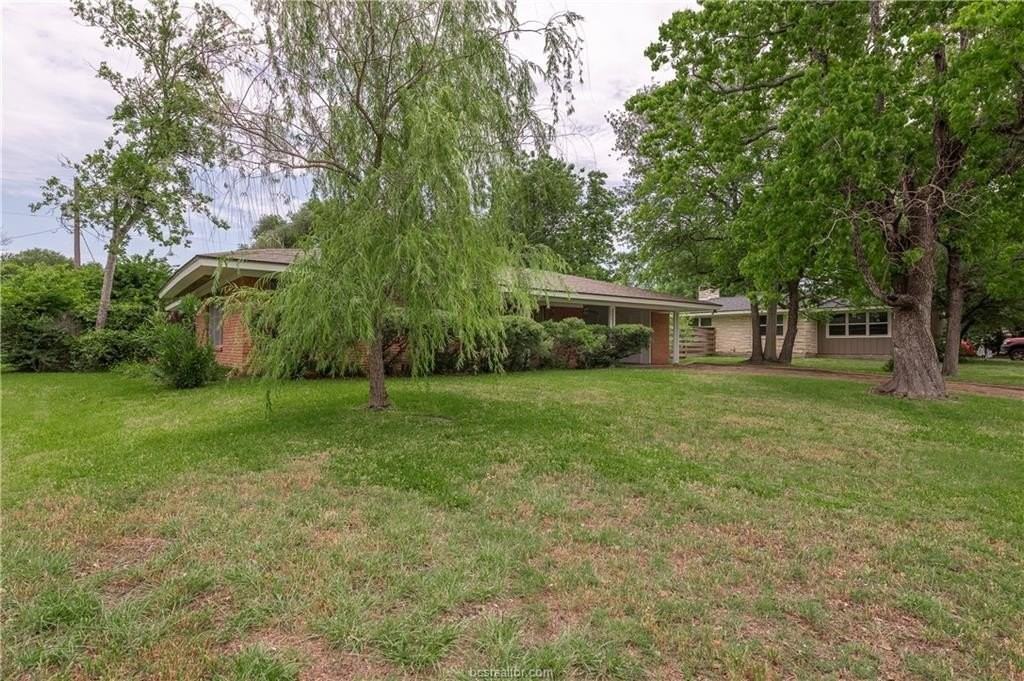 501 Helena St - Photo 3 of 25