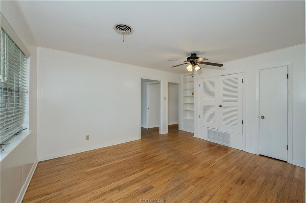 501 Helena St - Photo 5 of 25