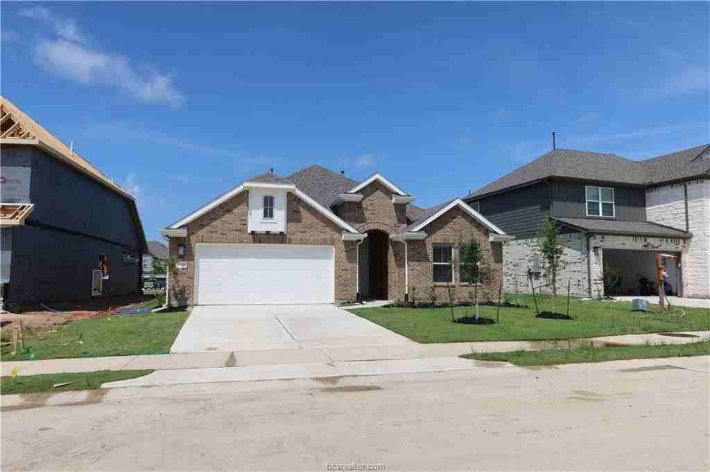 6306 Fulton Dr - Photo 2 of 21