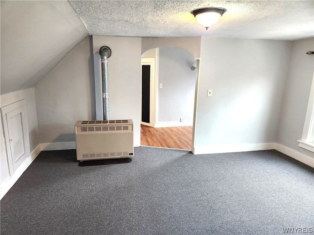 427 Broad St - Photo 4 of 11