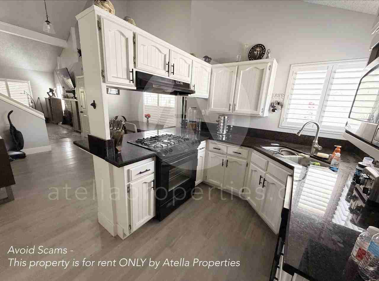 2234 N Edison St #1 - Photo 6 of 12