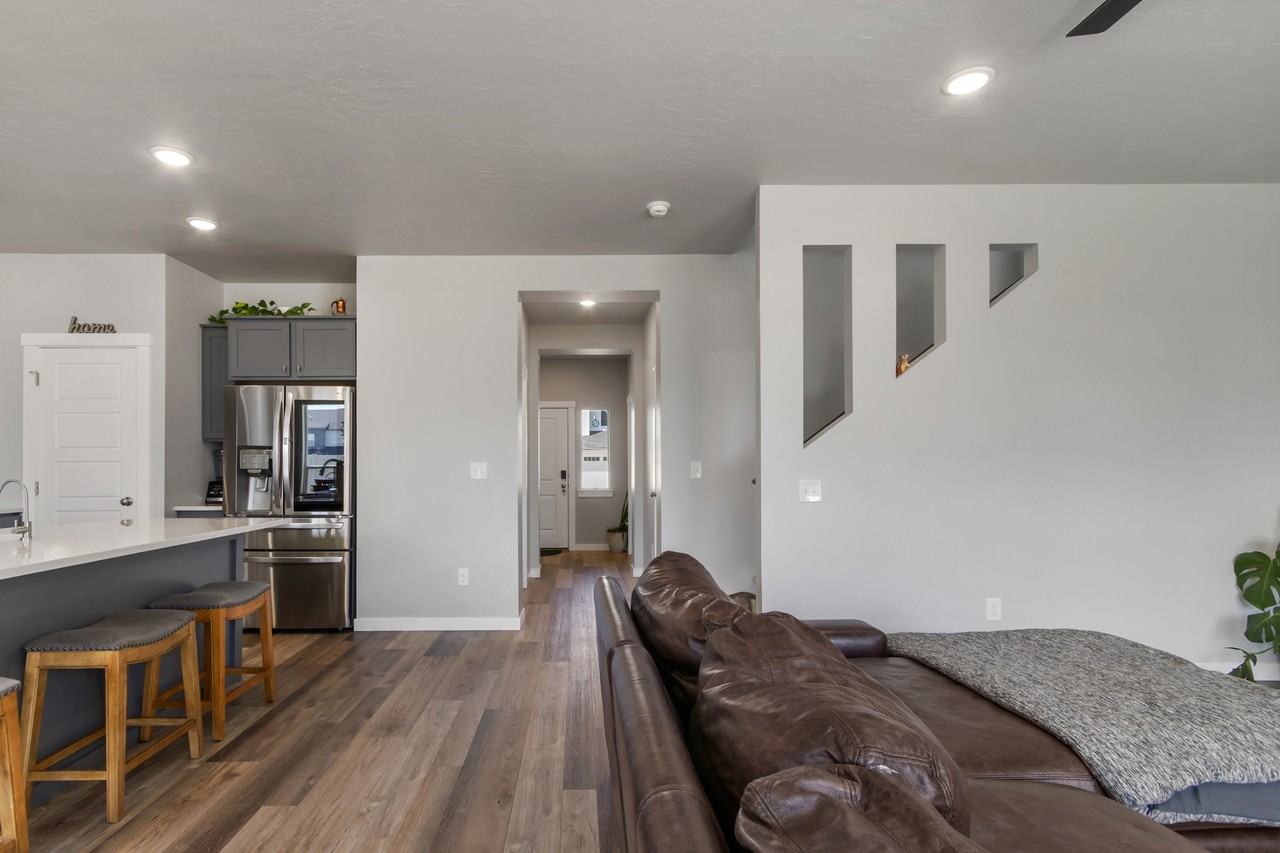 2308 N Blue Marsh Way #1 - Photo 2 of 20
