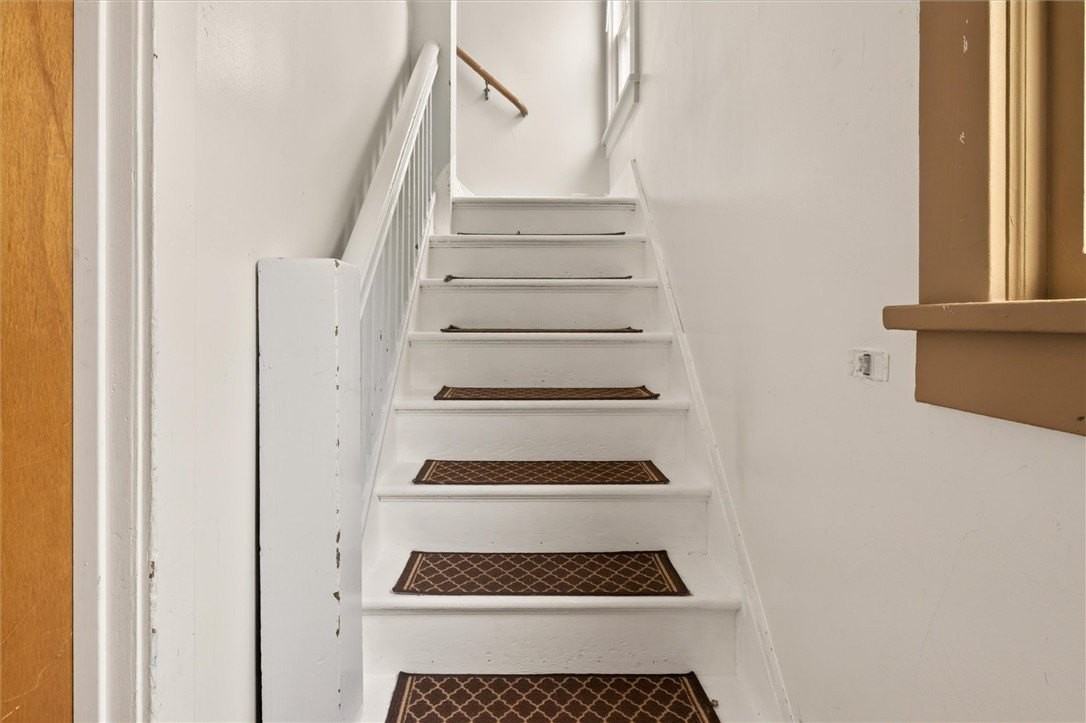 126 West Ave - Photo 5 of 34