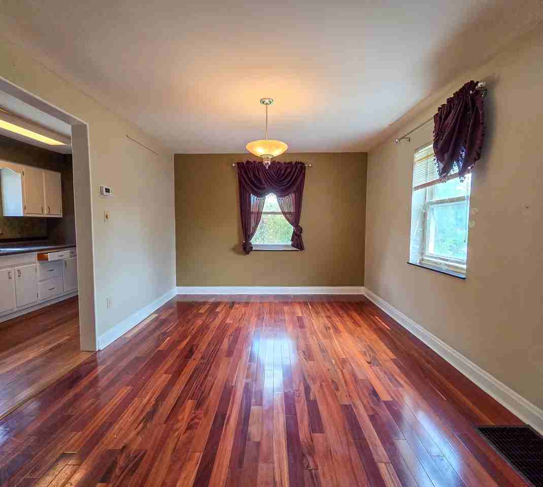 961 Sunglow St #1 - Photo 6 of 29