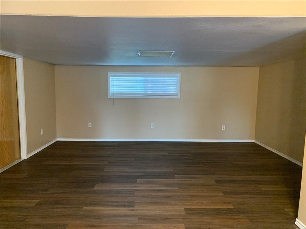 4438 Donegal Dr - Photo 5 of 23