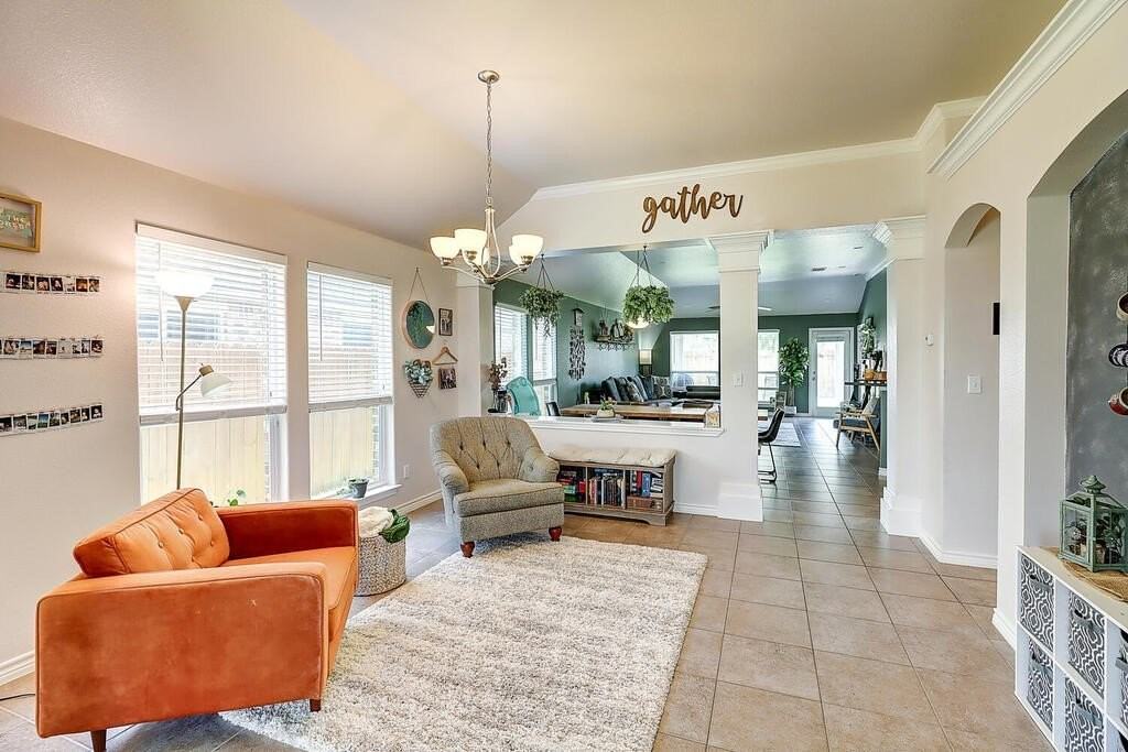 7806 Lands End Dr - Photo 6 of 40