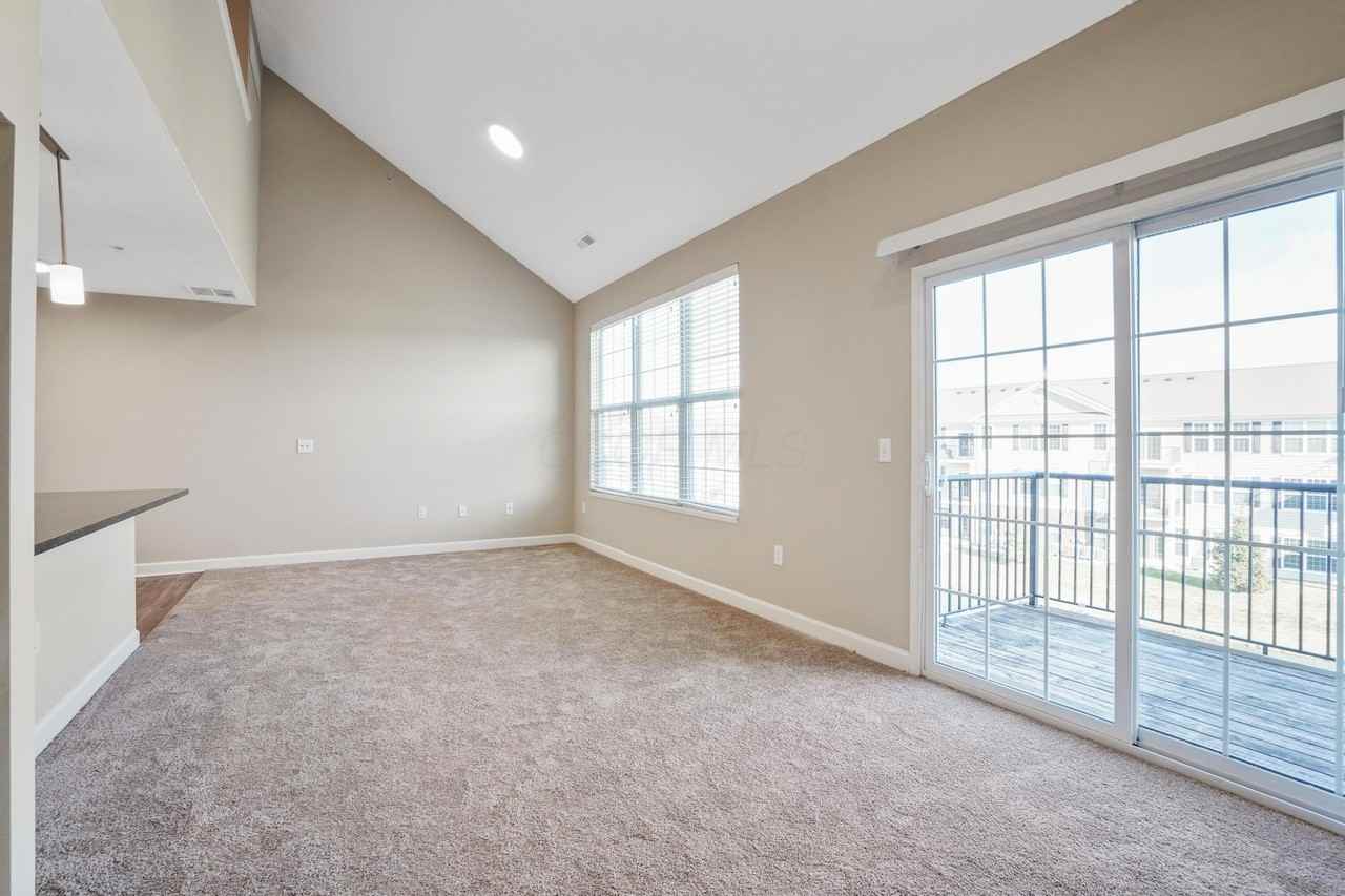 5906 Whitebark Pine Trl - Photo 4 of 41