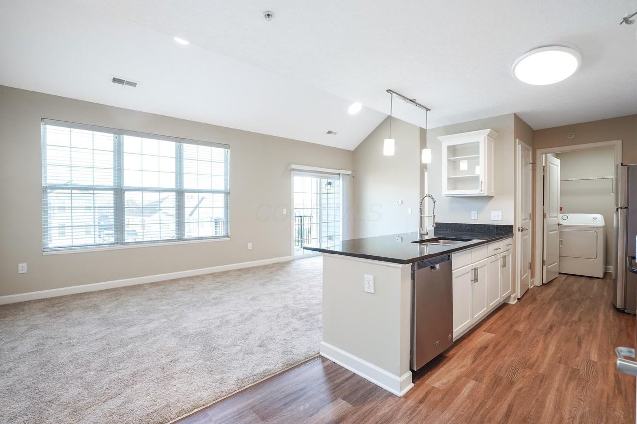 5906 Whitebark Pine Trl - Photo 5 of 41