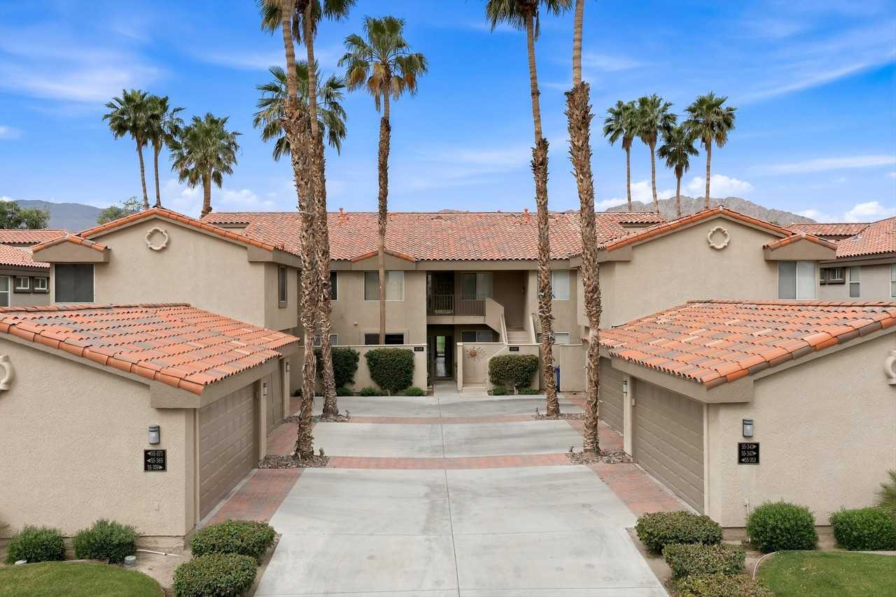55359 Winged Foot - Photo 3 of 39