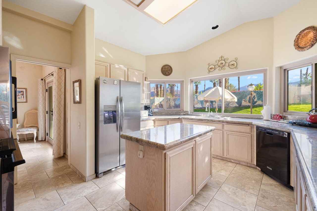 73657 Agave Ln - Photo 6 of 21
