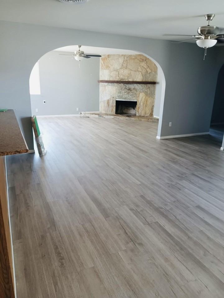 2373 Oahu Ln - Photo 3 of 10