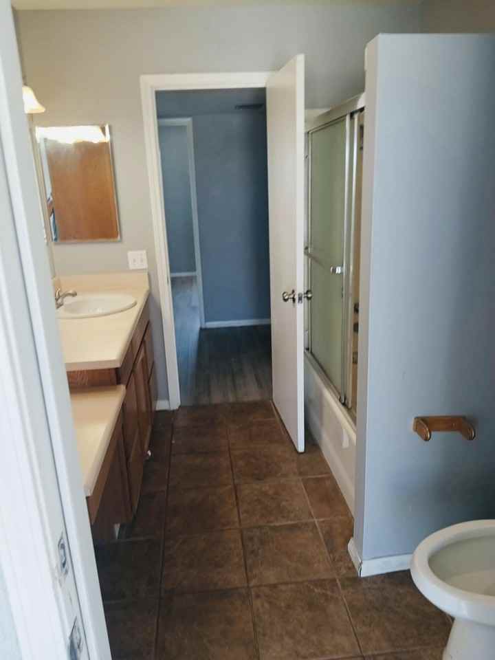 2373 Oahu Ln - Photo 5 of 10