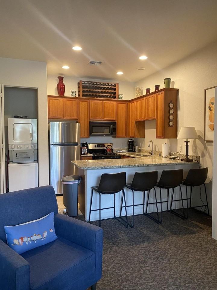 50650 Santa Rosa Plz #3 - Photo 3 of 6