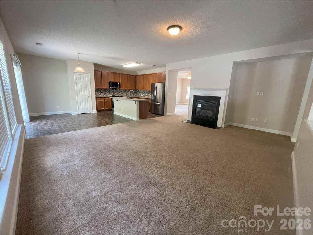 4532 Brookwood Rd - Photo 3 of 11
