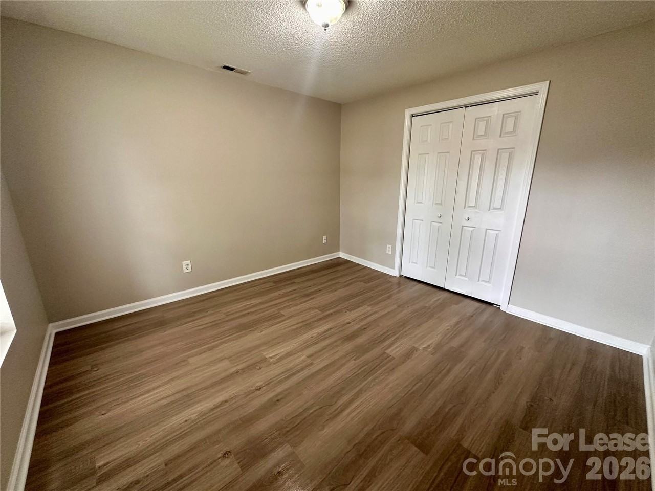 1178 Central Dr Nw - Photo 6 of 7