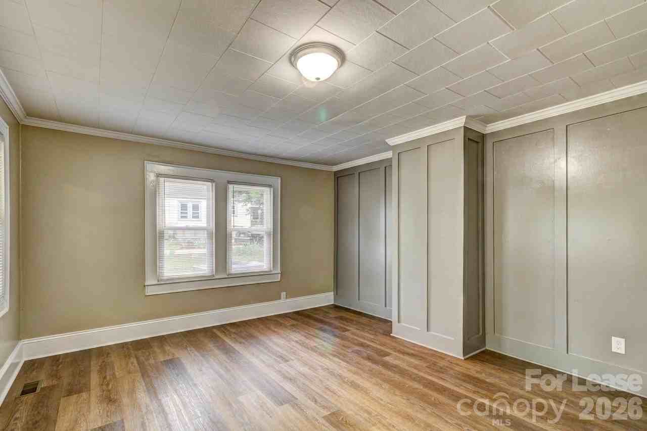 207 Ramsey St - Photo 3 of 15