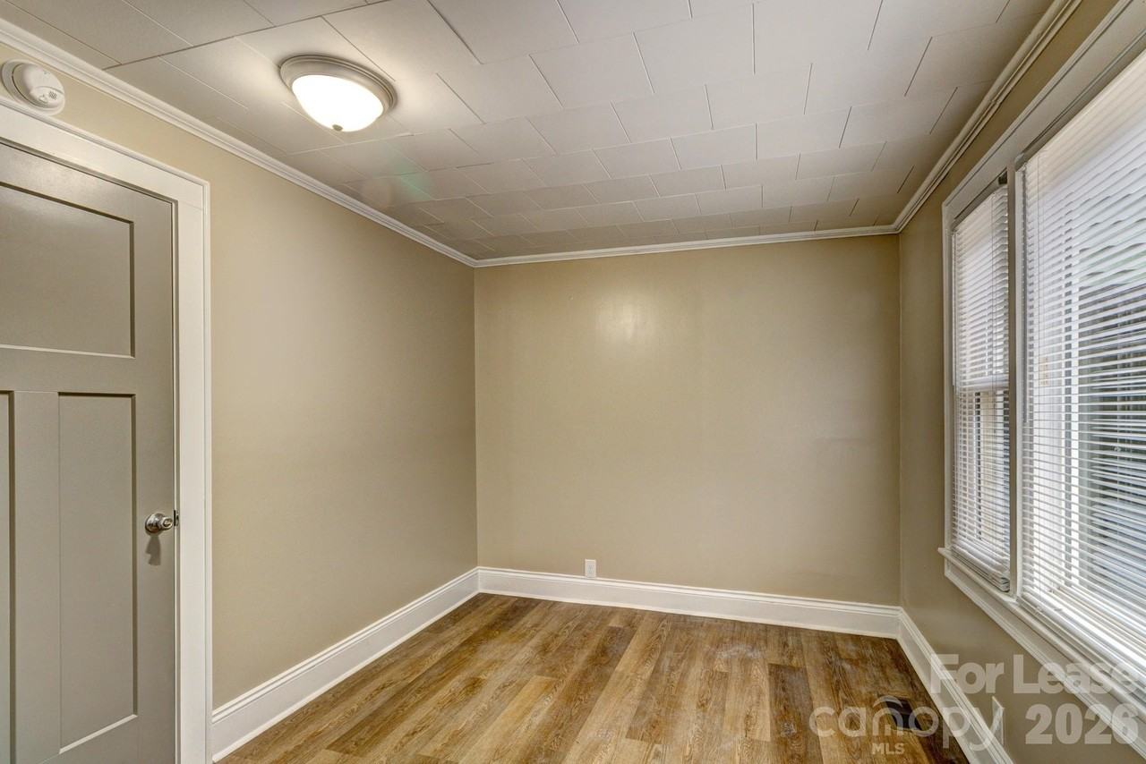 207 Ramsey St - Photo 7 of 15
