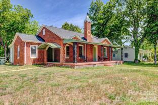 1006 Delview Rd - Photo 1 of 1