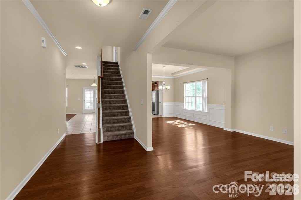 11502 Wilson Mill Ln - Photo 3 of 12