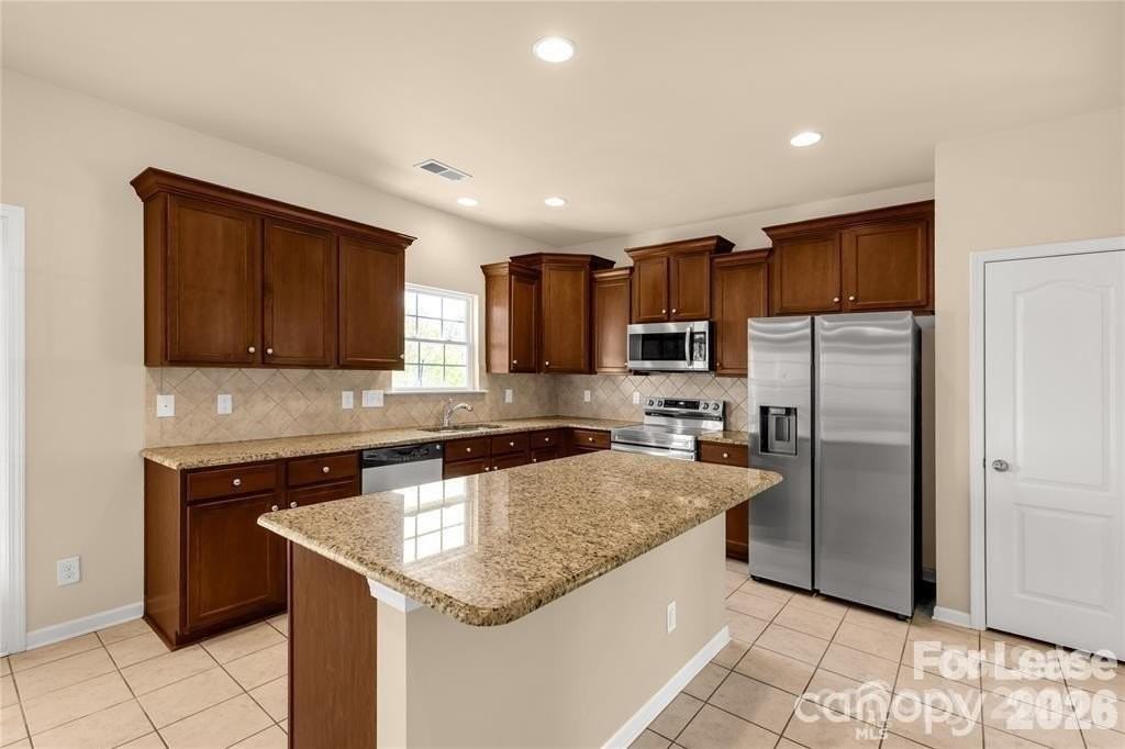 11502 Wilson Mill Ln - Photo 4 of 12