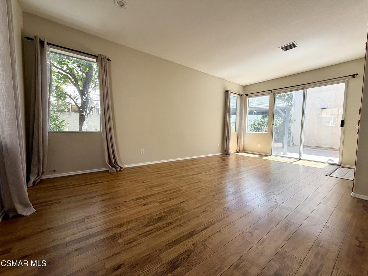 30845 Grenoble Ct - Photo 3 of 19