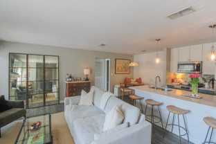 271 Alexandra Dr #11 - Photo 1 of 1