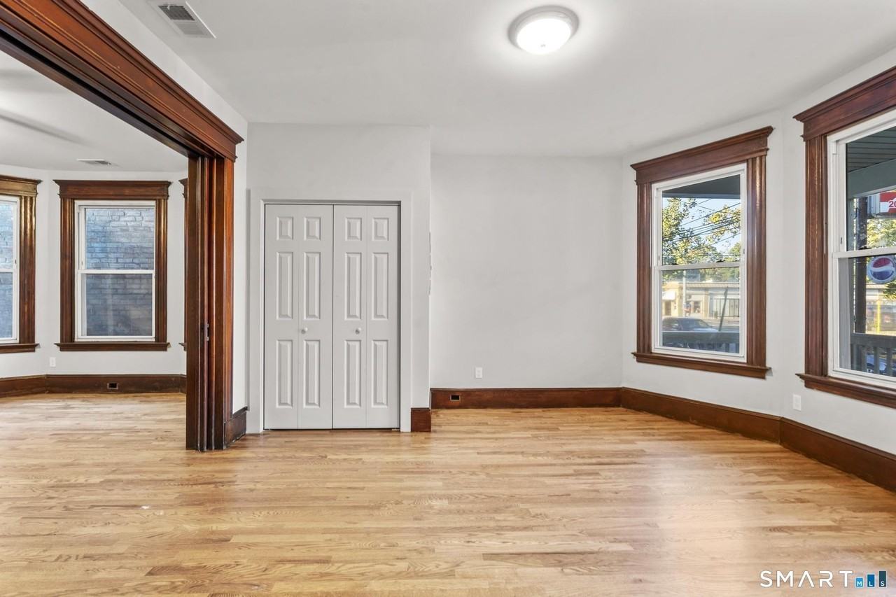 548 Ferry St #1 - Photo 6 of 20