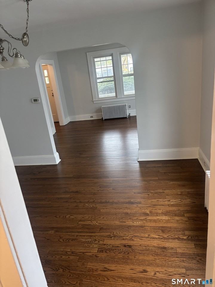 1095 Hillside Ave #1 - Photo 2 of 8