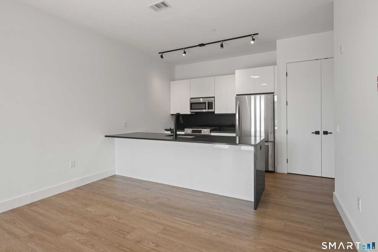 78 Unquowa Pl #206 - Photo 2 of 13