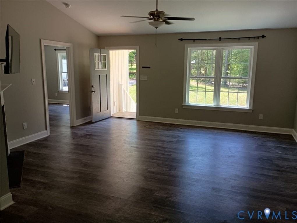 741 Grapevine Rd - Photo 4 of 16