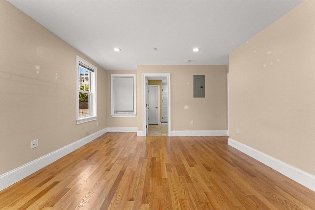 152 Savin Hill Ave - Photo 6 of 15