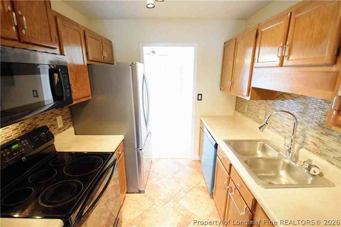 206 Villa Dr - Photo 6 of 17